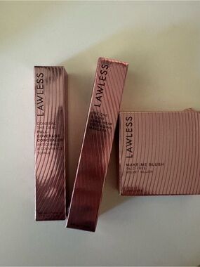 LAWLESS makeup bundle